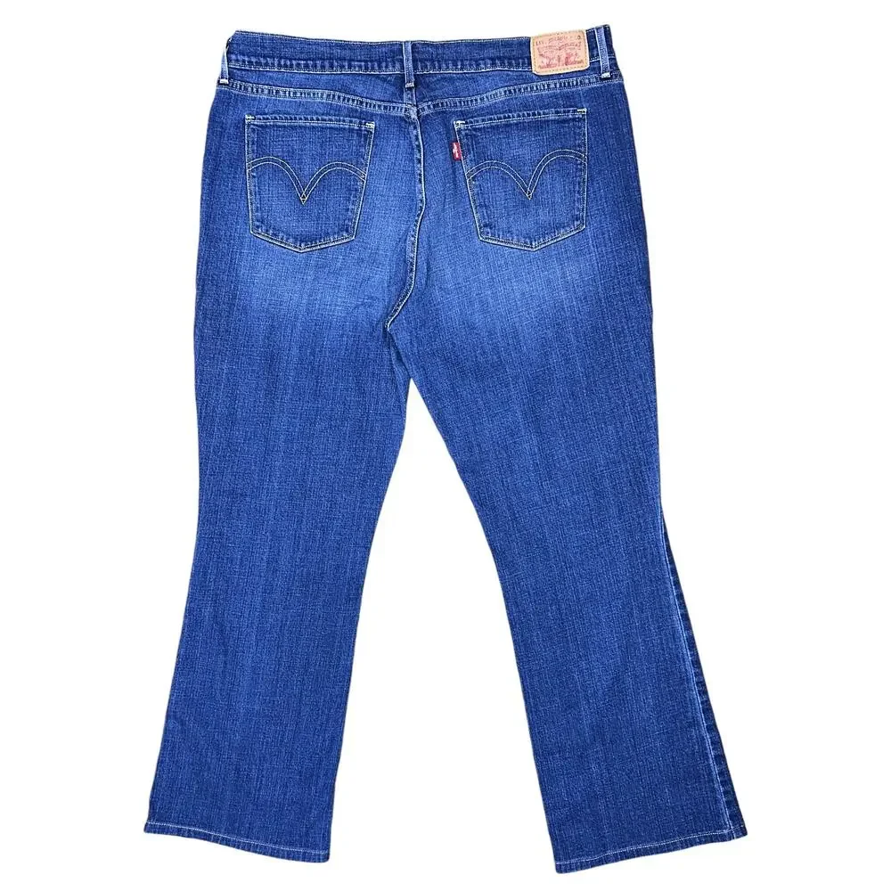 Levis waist 34